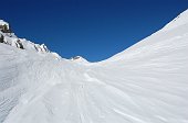 Salita invernale al Pizzo Tre Signori da Ornica lungo la Val d'Inferno con moltissima neve il 15 febb 09  - FOTOGALLERY